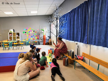 Lecture à voix haute pour les centres de loisirs de Douai